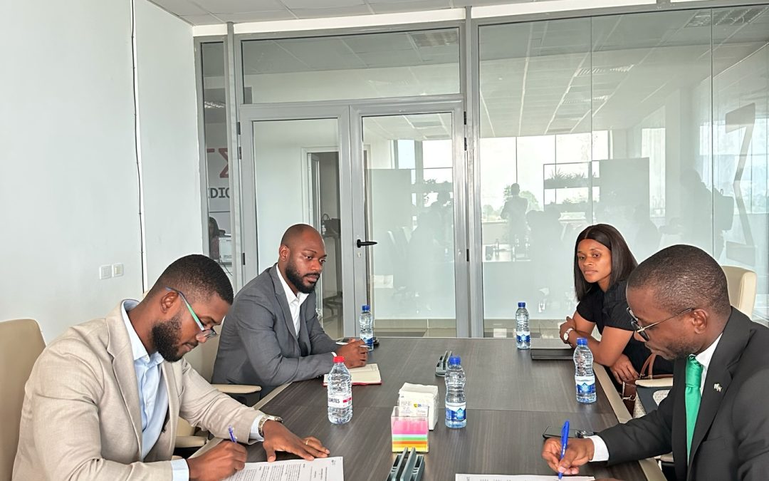 BANGE Business School firma un acuerdo estratégico con AVANTE para impulsar el programa de prácticas profesionales a sus estudiantes de la Formación Profesional.