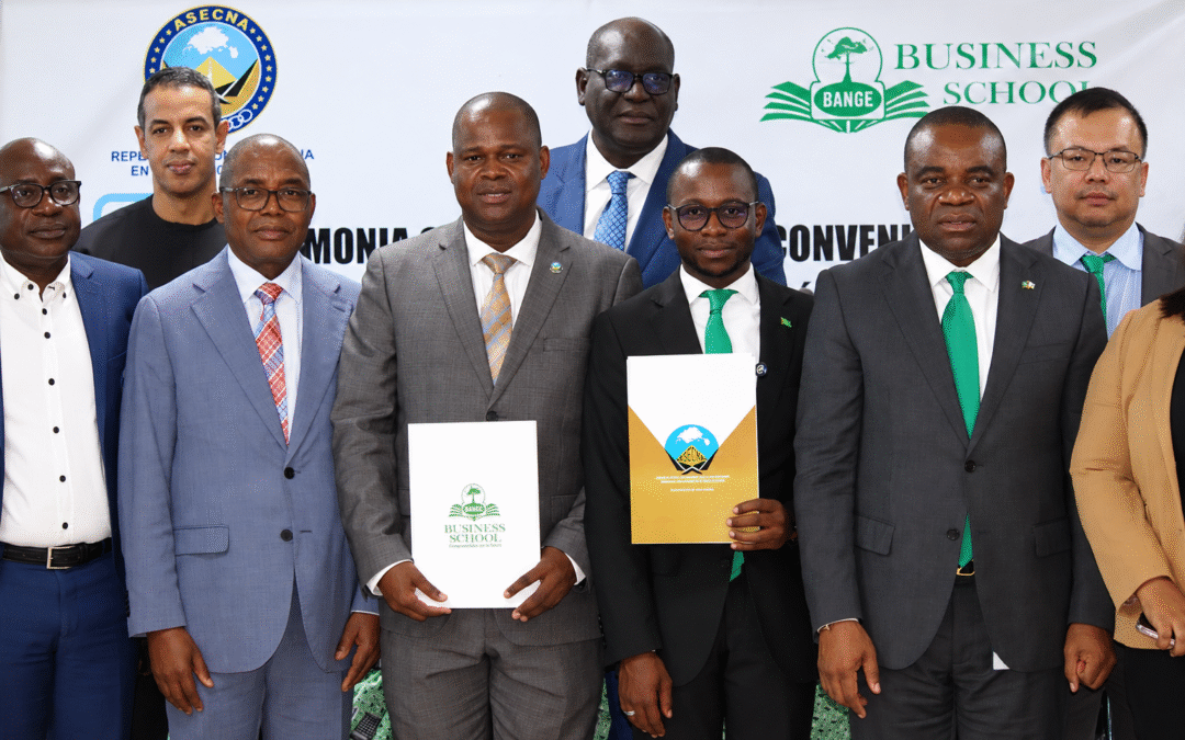 ASECNA y BANGE Business School firman un convenio estratégico para la formación en inglés aeronáutico de los controladores aéreos de Guinea Ecuatorial.